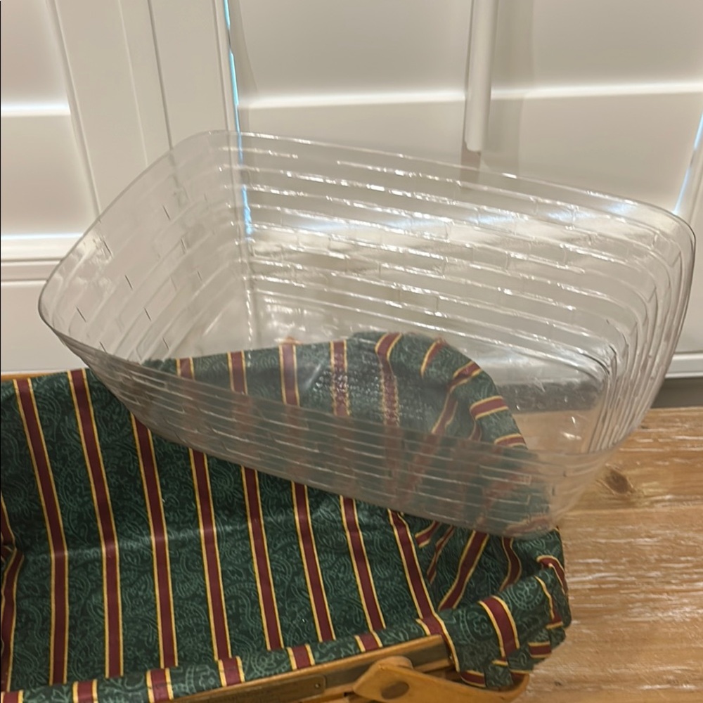 Longaberger Brown Holiday Cheer Basket with Green Liner - Picture 7 of 16